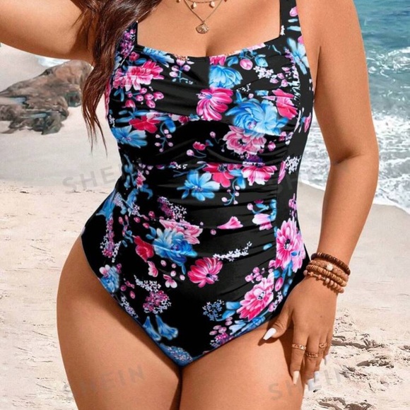 NWOT One piece bathing suit - Picture 4 of 4